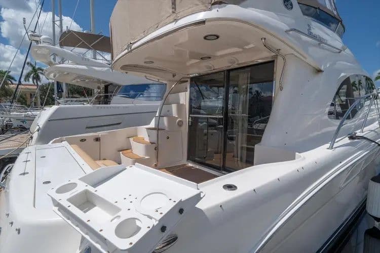 2007 Sea Ray 52 Sedan Bridge - Image 11