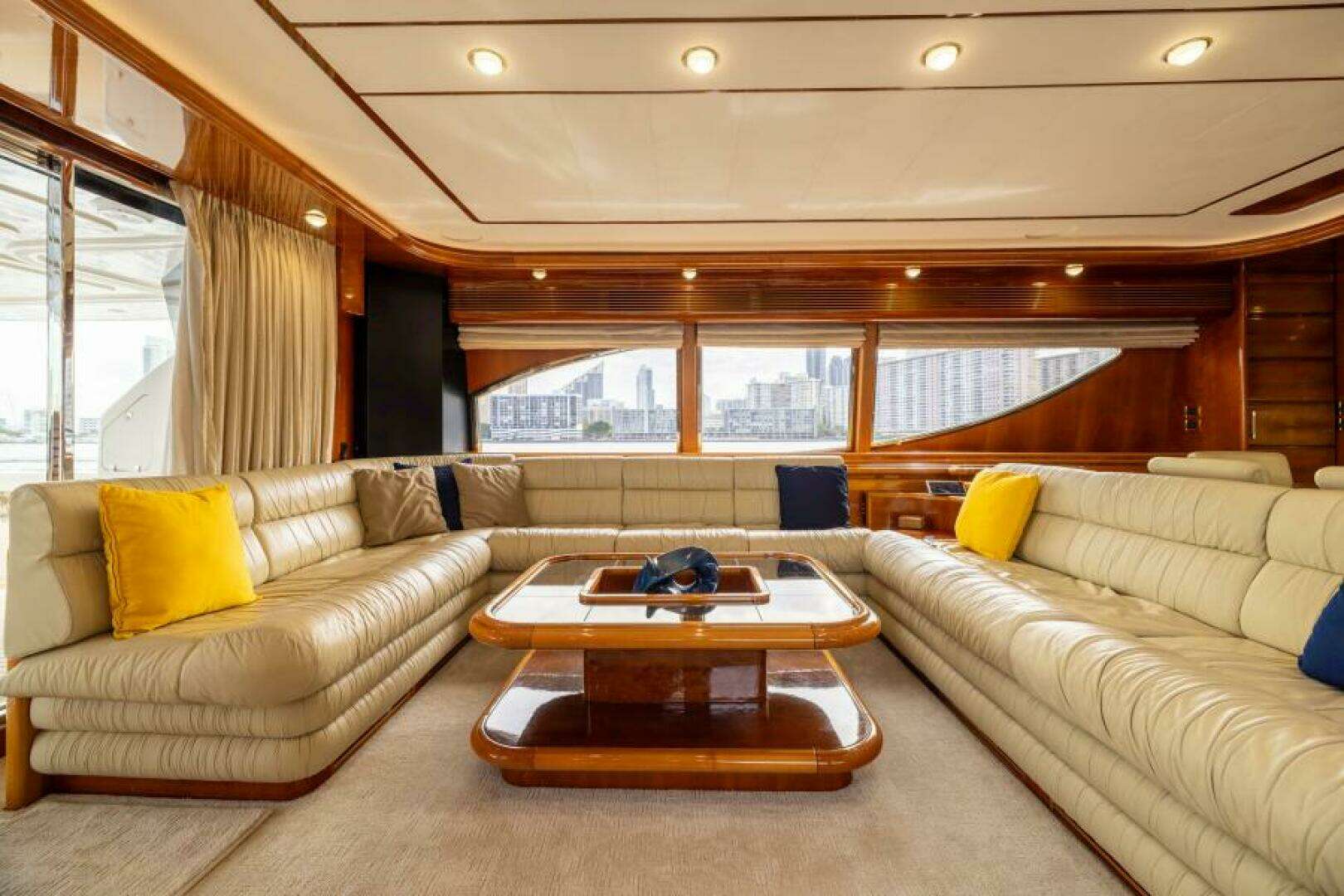 2001 Ferretti Yachts 94 Raised Pilothouse - Image 3