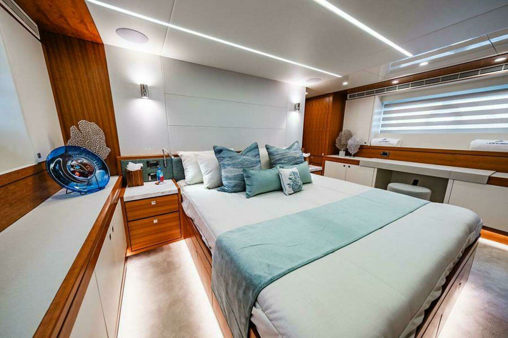 2024 Johnson Skylounge - Image 21