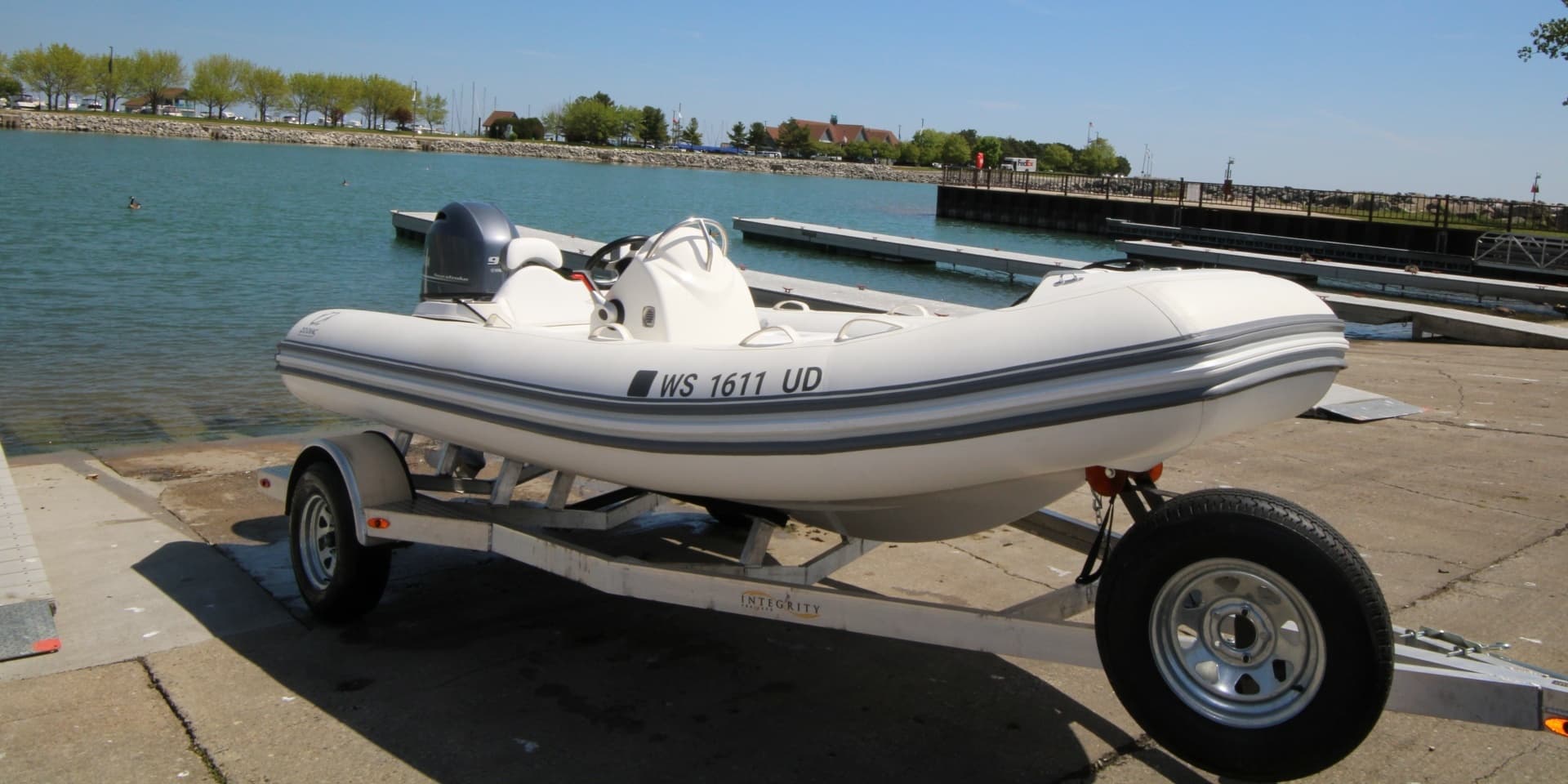 2023 Zodiac Yachtline 490 - Image 10