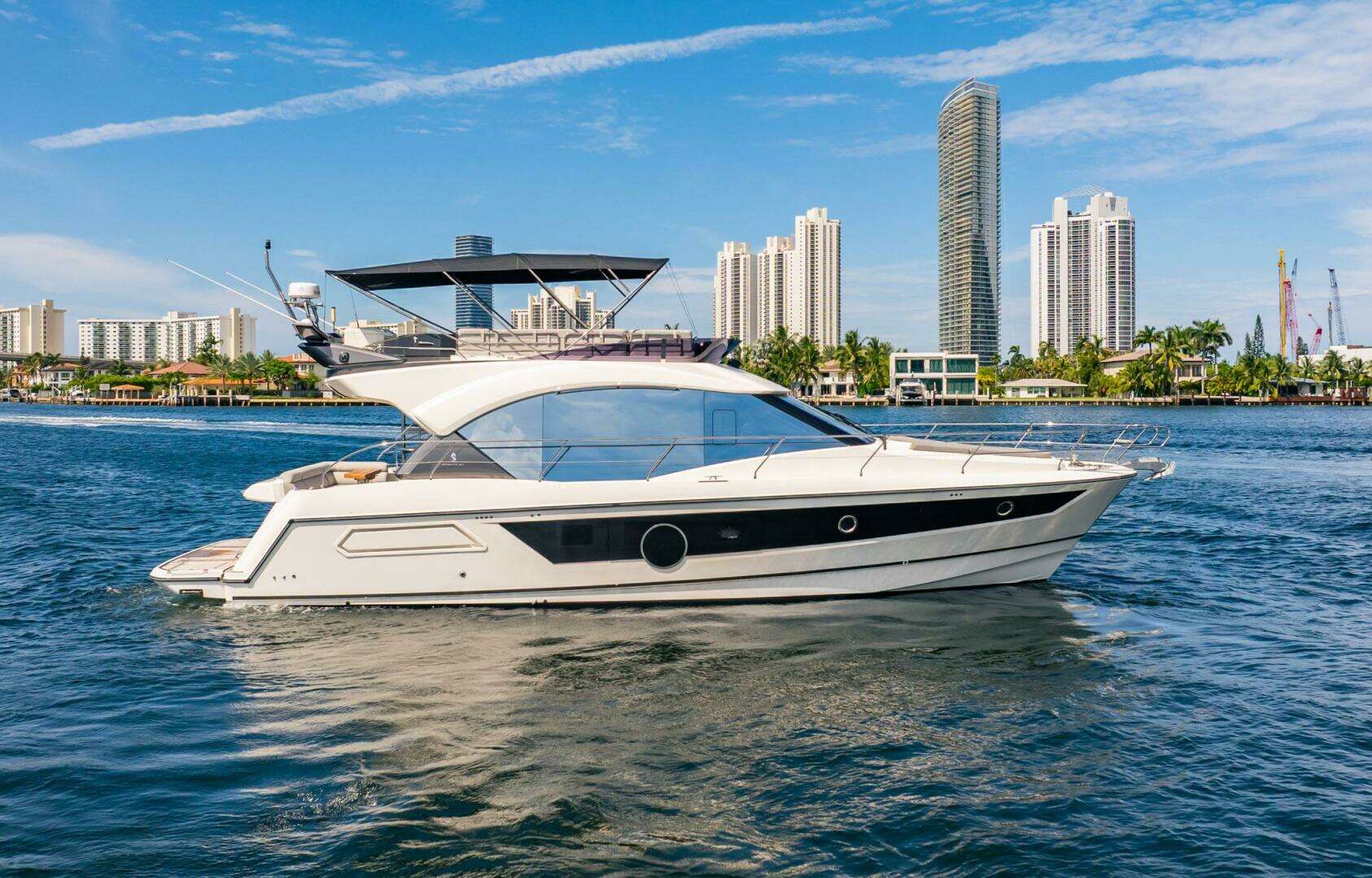 2021 Beneteau Monte Carlo 52 - Image 13