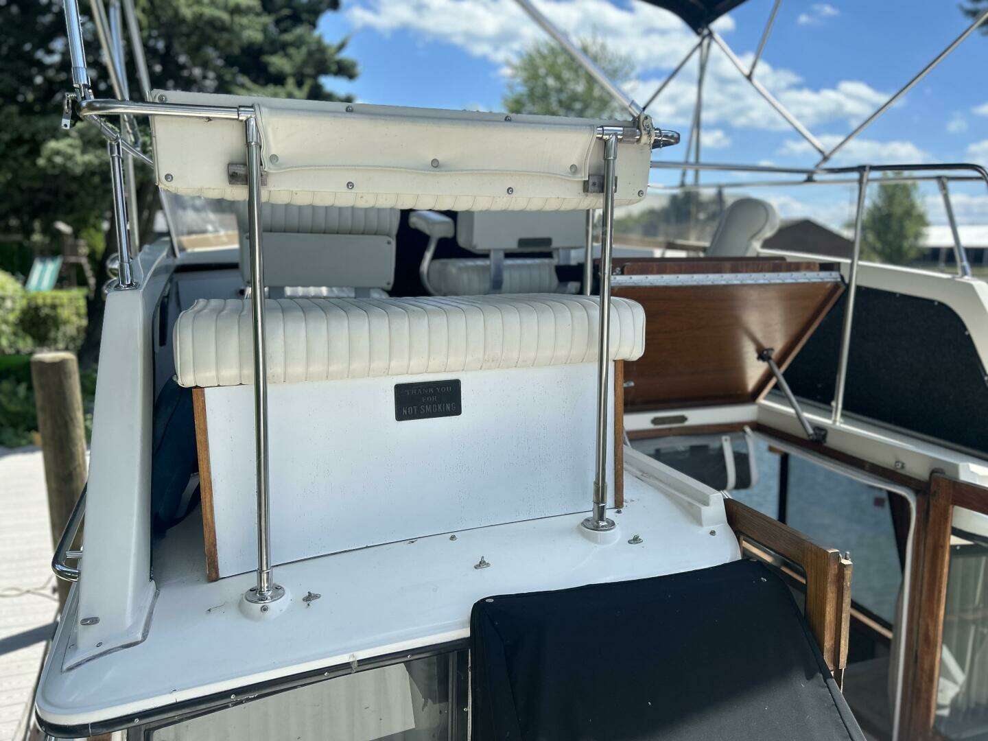 1985 Carver 3207 - Image 8