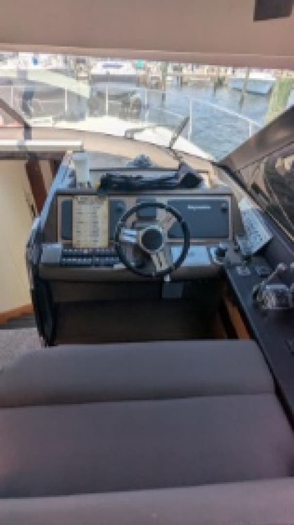 2013 Prestige 550 Fly - Image 9