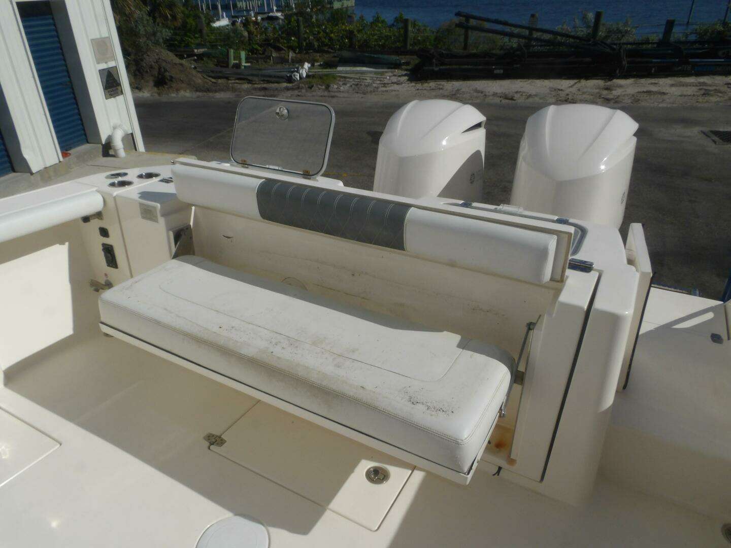 2020 Cobia 320 CC - Image 66