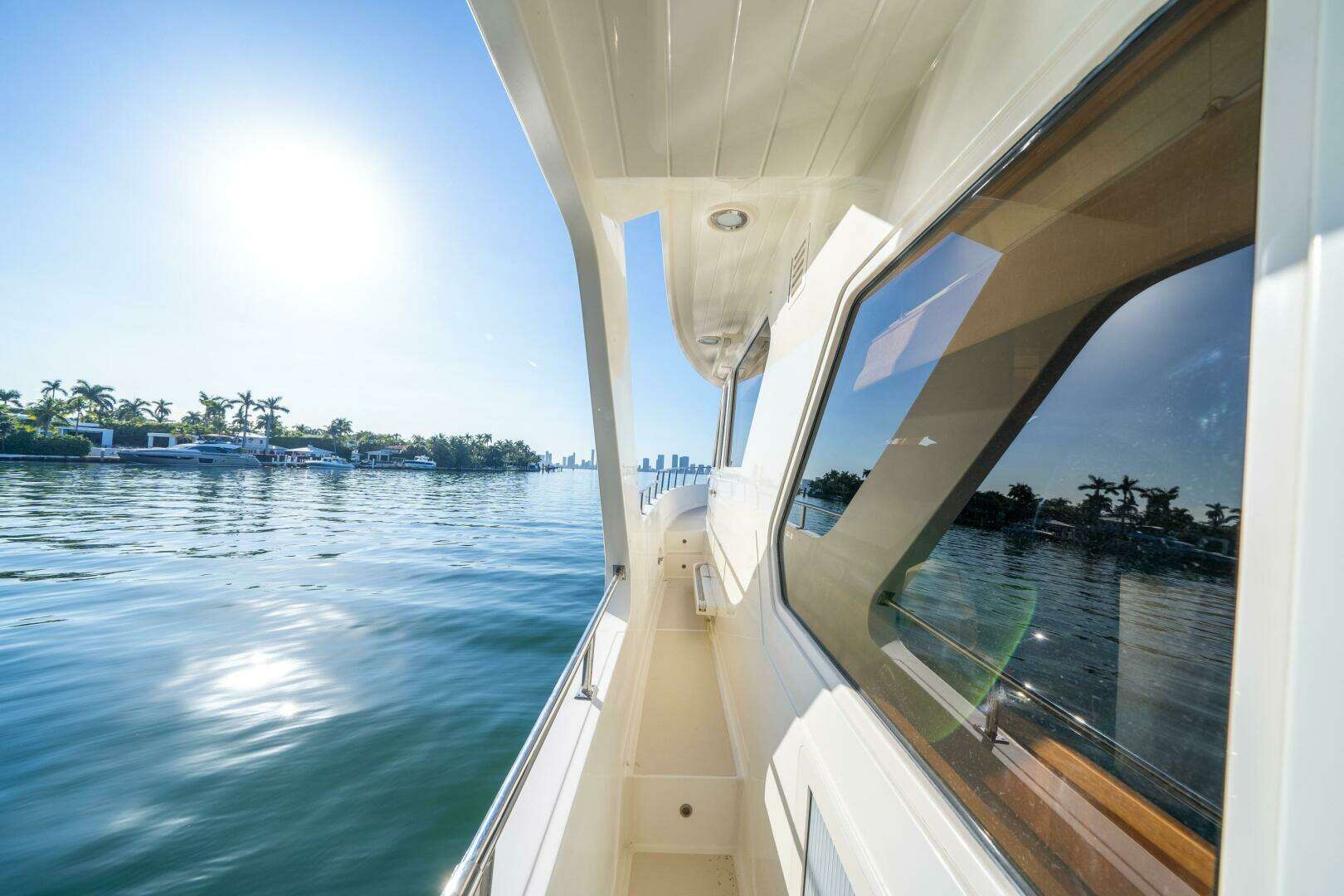2006 Offshore Yachts 72 Pilothouse - Image 16