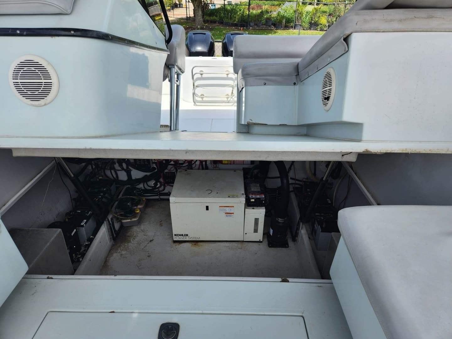 2001 Contender 35 Side Console - Image 21