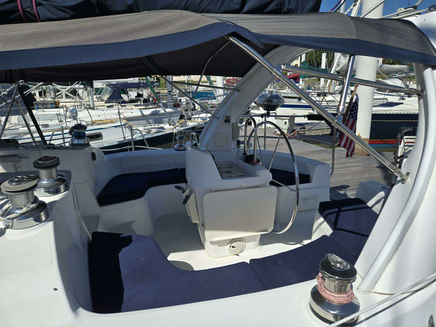 1998 Hunter 410 - Image 12