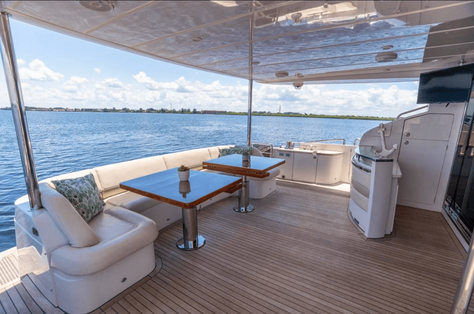 2011 Princess Yachts — - Image 7