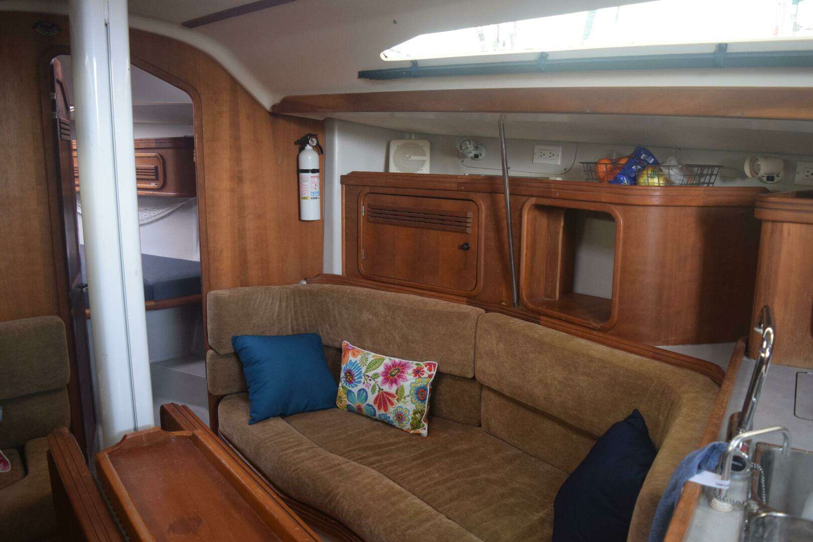 1999 C&C 110 - Image 4