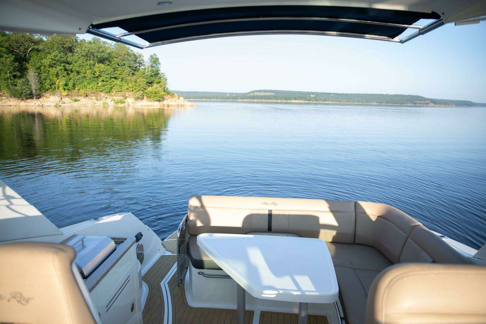 2016 Sea Ray 350 Sundancer - Image 37