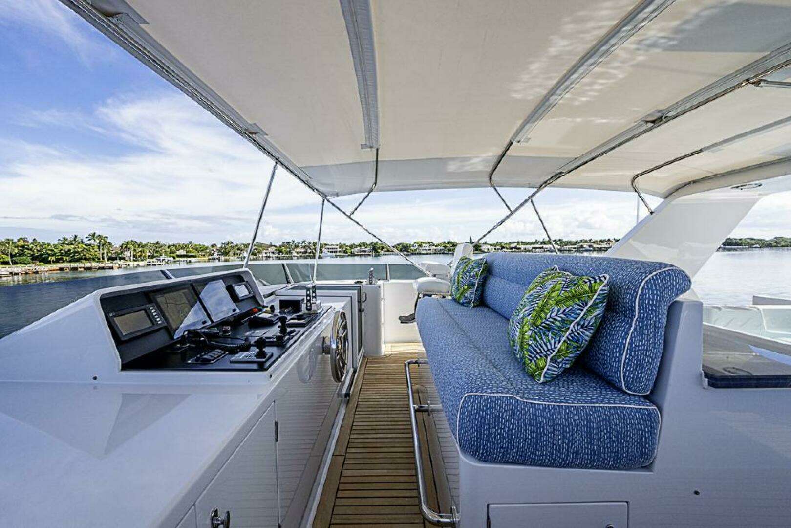 1997 Delta Marine 122 Tri-Deck Motor Yacht - Image 22