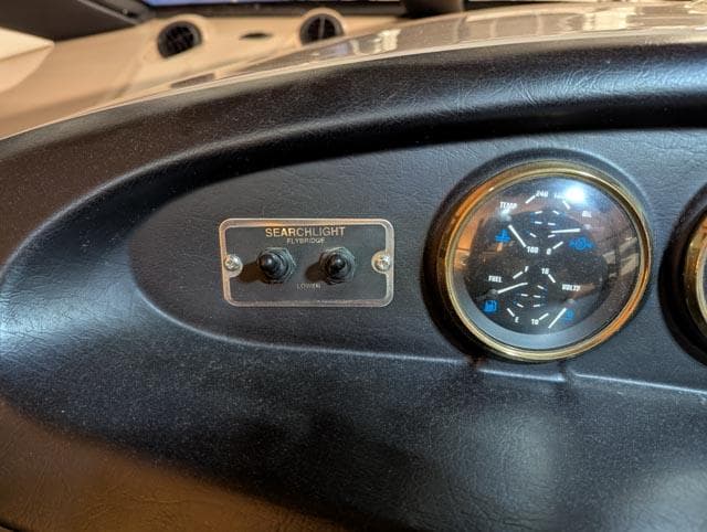 1999 Carver 530 Voyager Pilothouse - 130