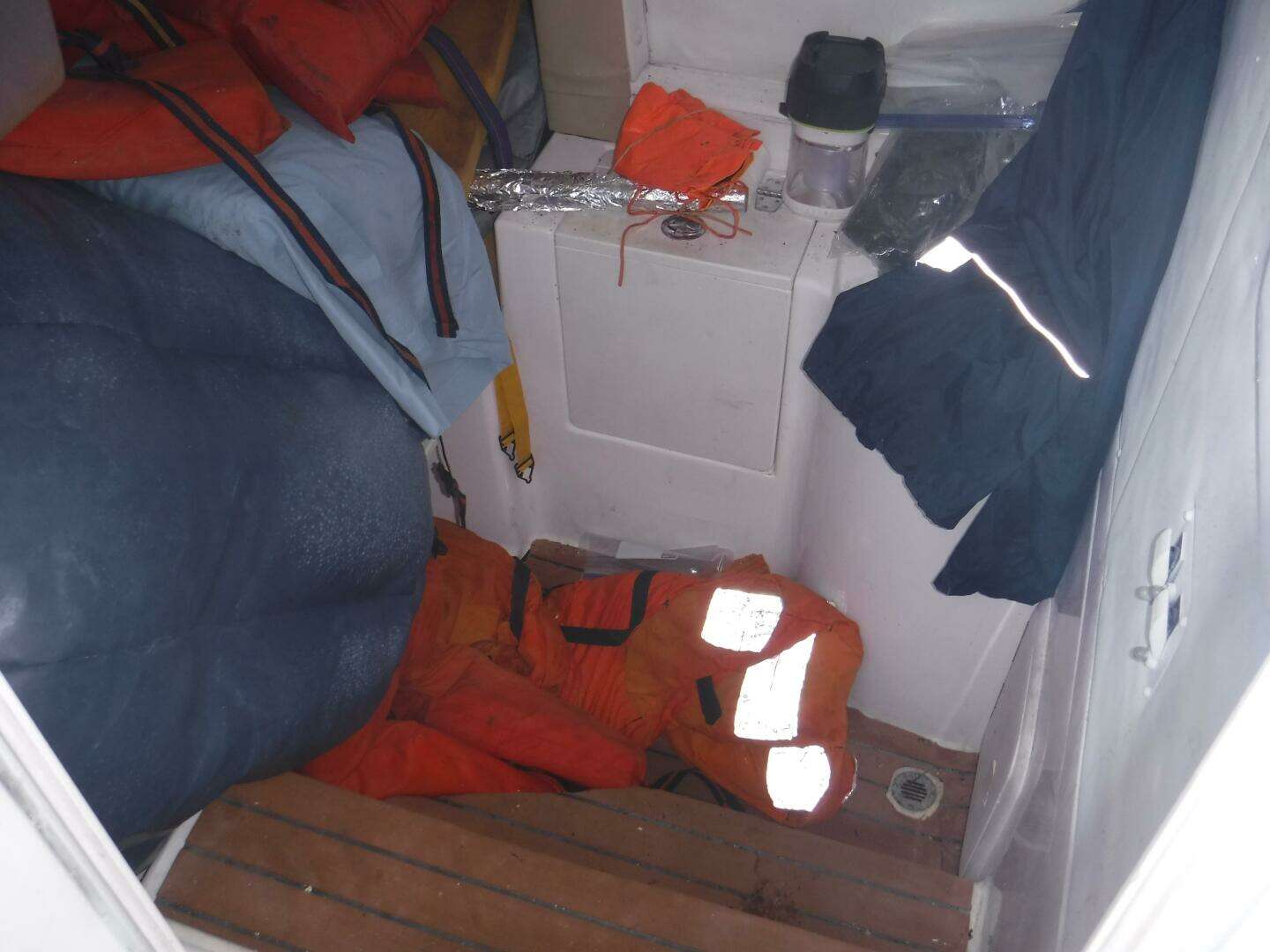2006 Pro-Line 31 Super Sport Center Console - Image 11