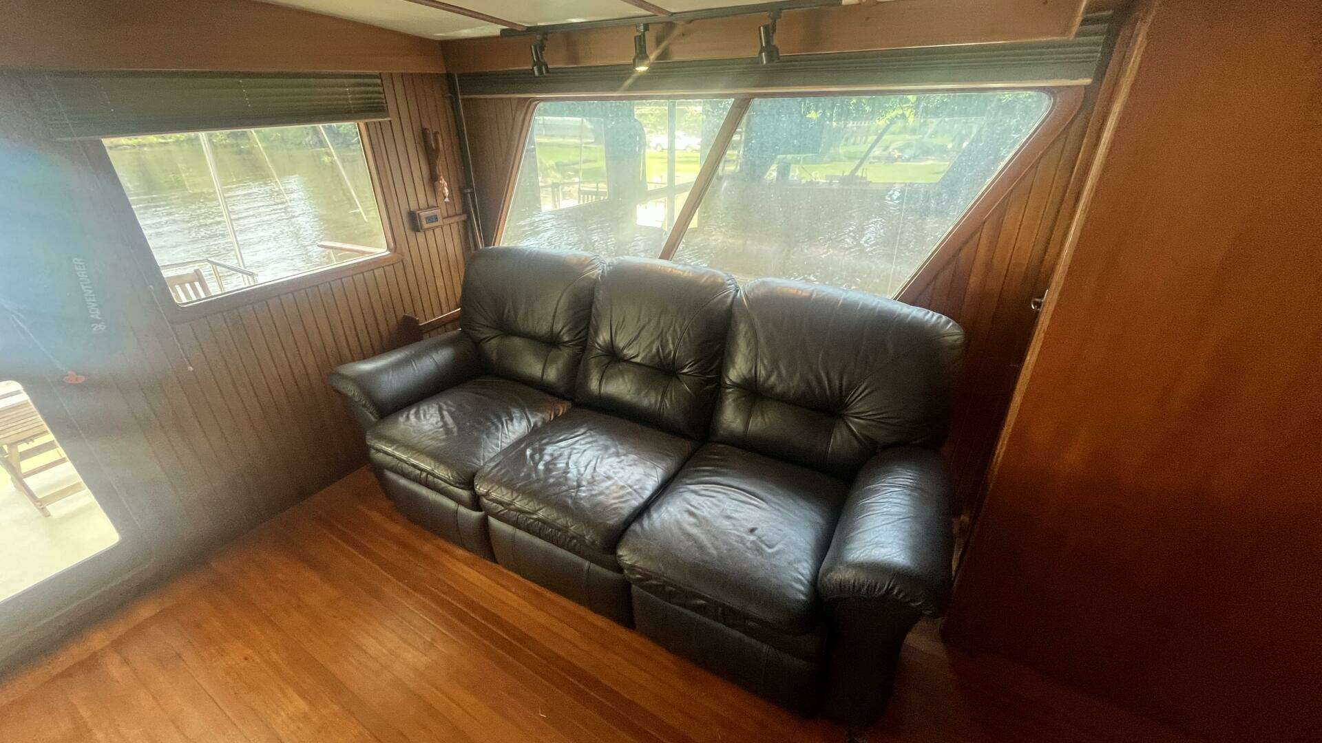 1986 Marine Trader Med Yacht 62 Yachtfish - Image 68