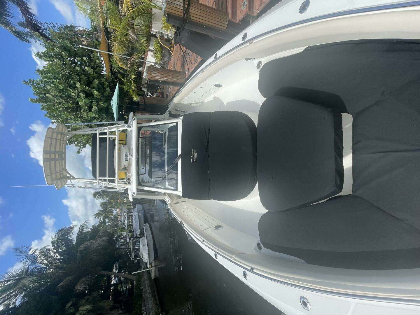 2016 Boston Whaler — - Image 143