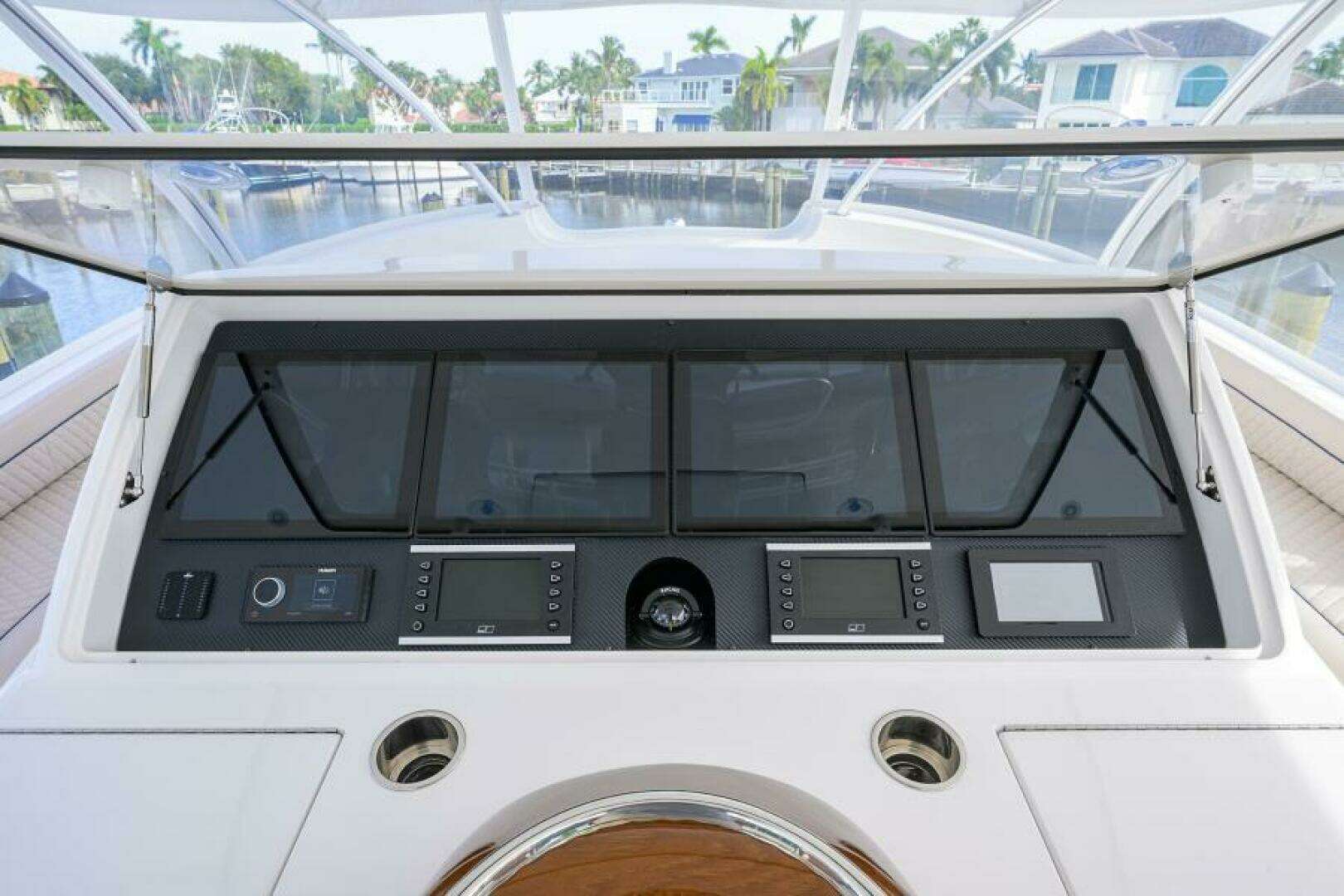 2024 Viking 80 Convertible - Image 30
