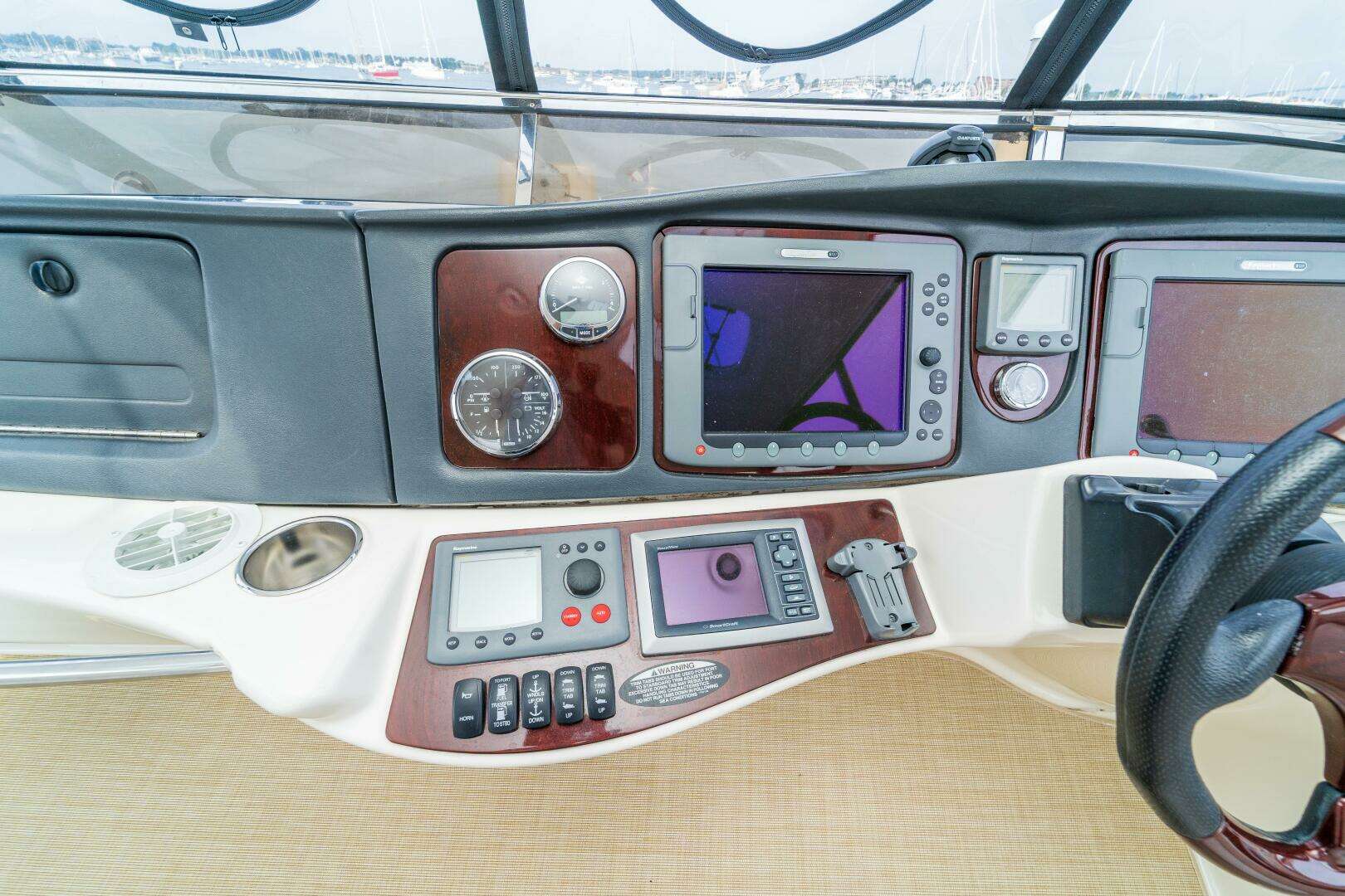 2009 Meridian 441 Sedan - Image 33