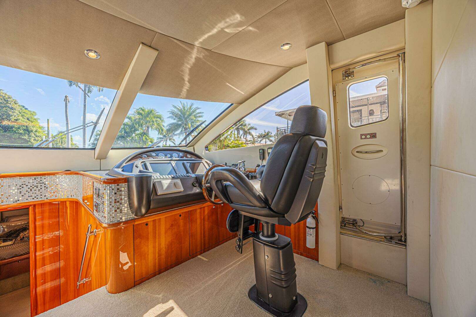 2006 Sunseeker 75 Yacht - Image 30