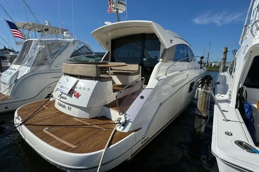 2012 Prestige 440 S 4