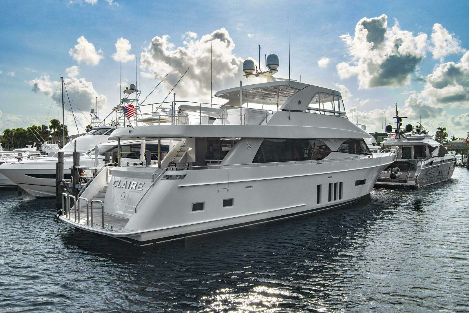 2016 Ocean Alexander 85 E - Image 3