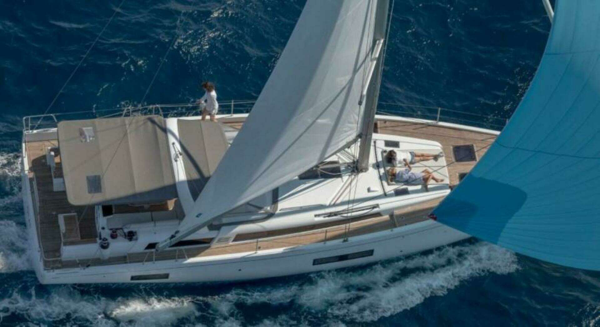 2025 Beneteau Oceanis Yacht 54 - Image 3