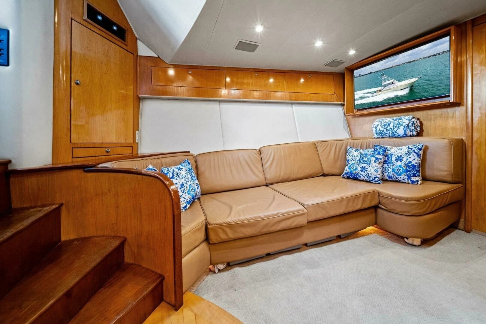 1999 Buddy Davis 52 Express - Image 3