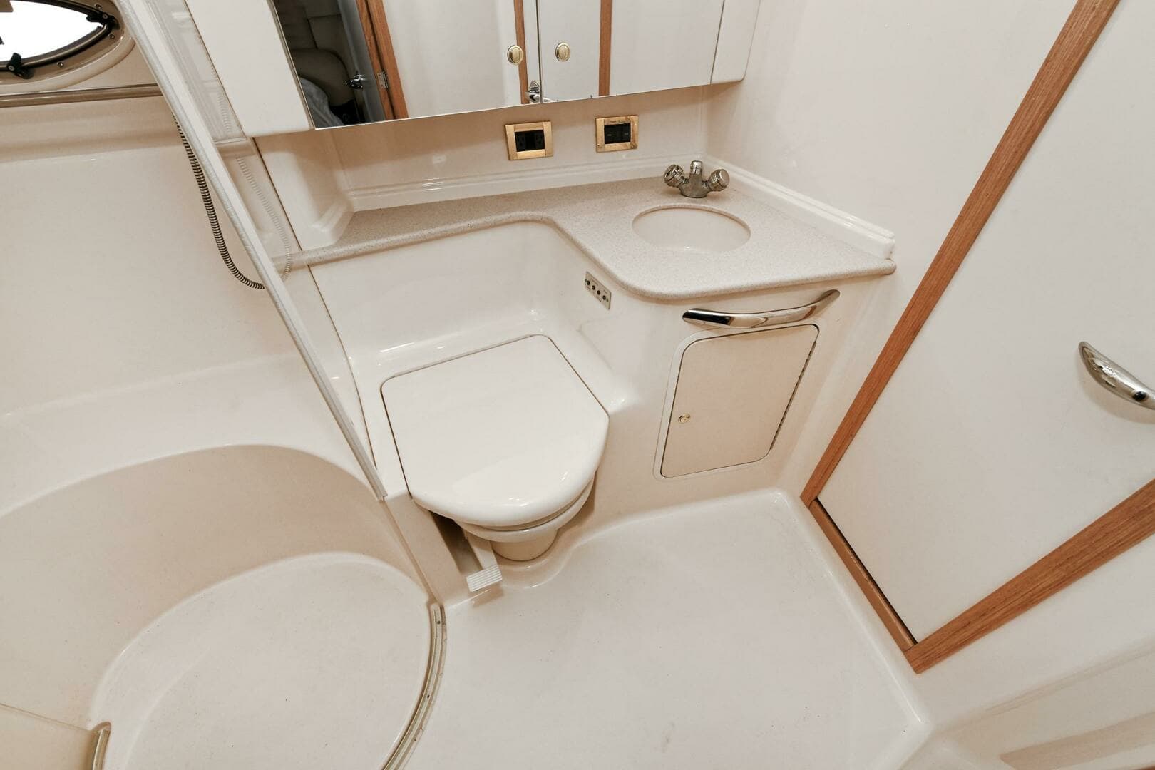 2000 Sea Ray 460 Sundancer - Image 33