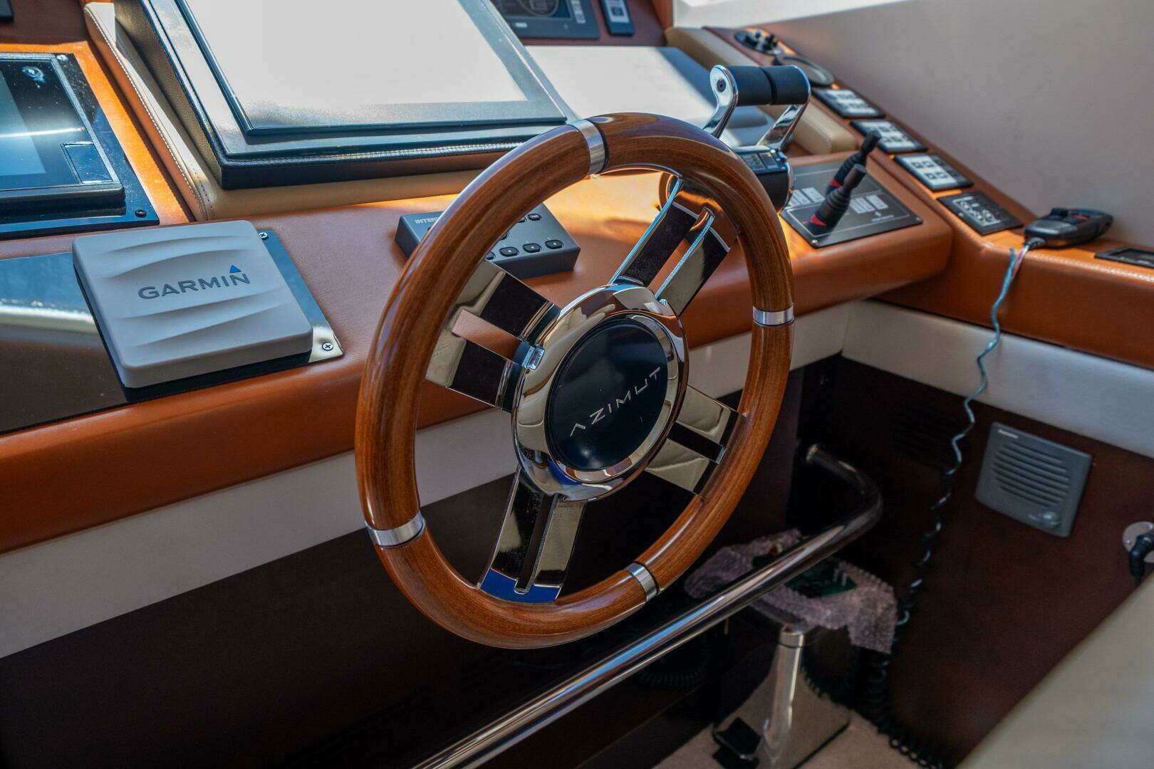 2010 Azimut 75 Fly - Image 34