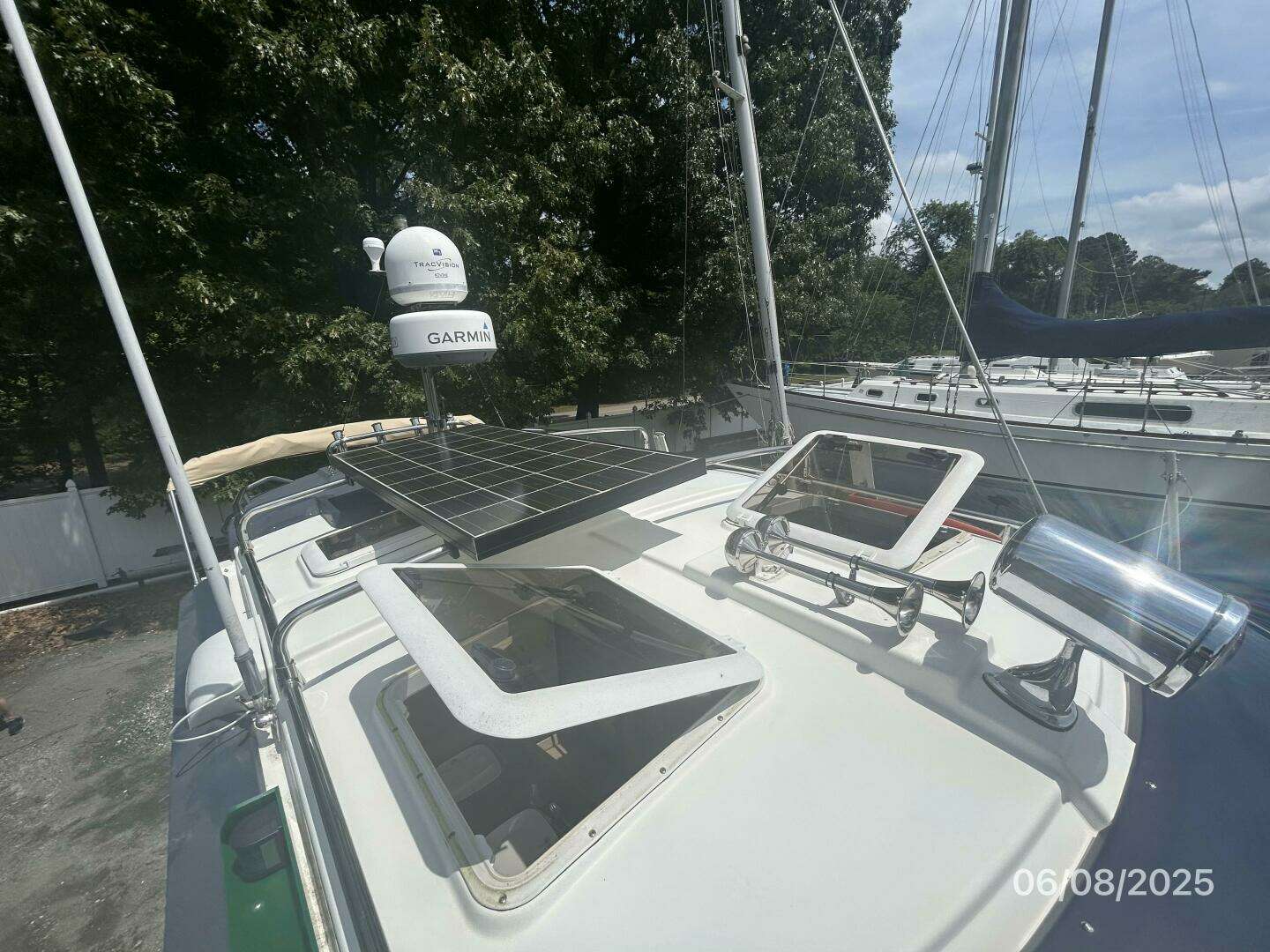 2012 Cutwater C28 - Image 13