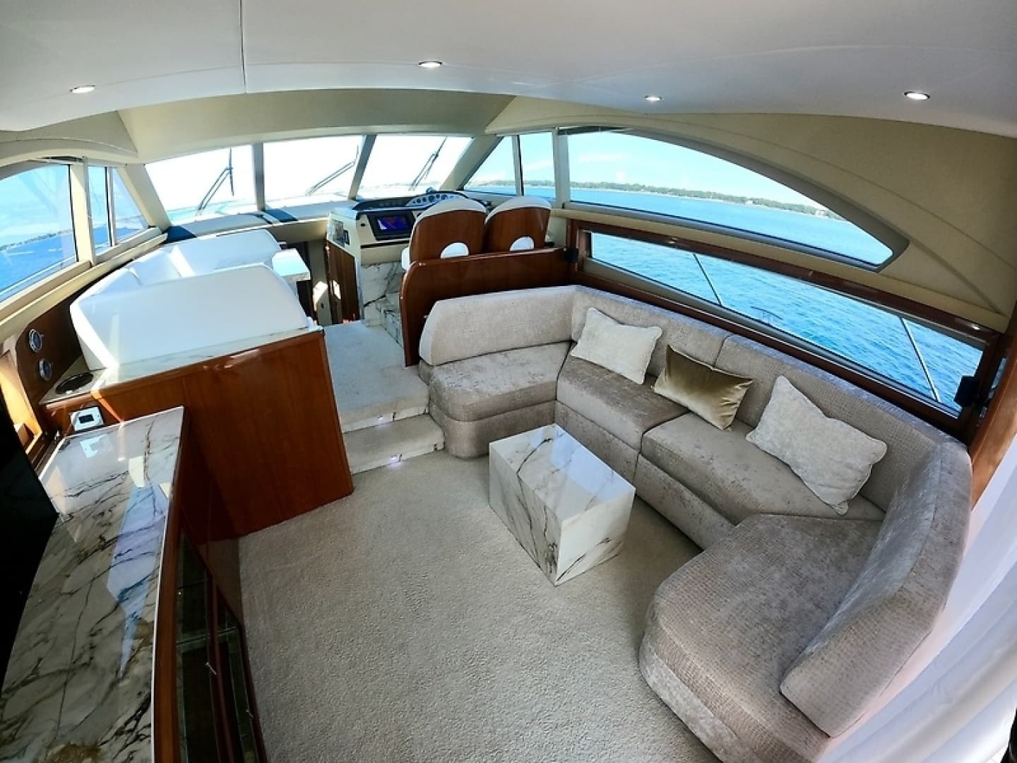 2009 Princess F54 flybridge - Image 29