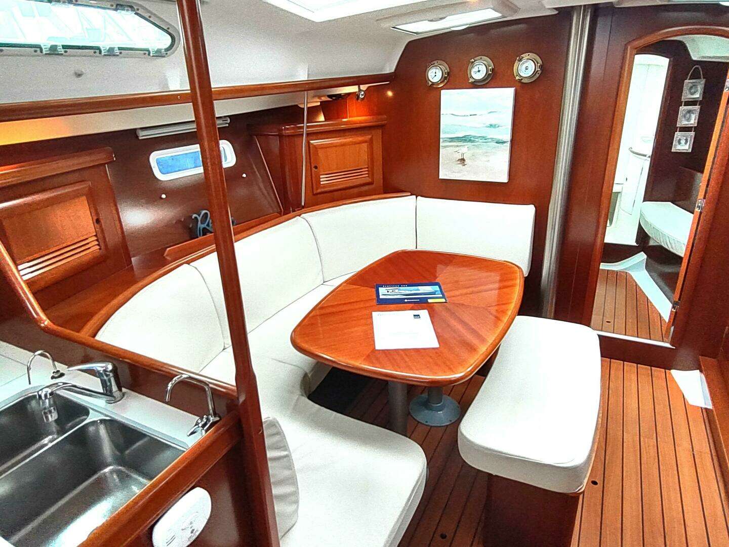 2004 Beneteau 393 - Image 39