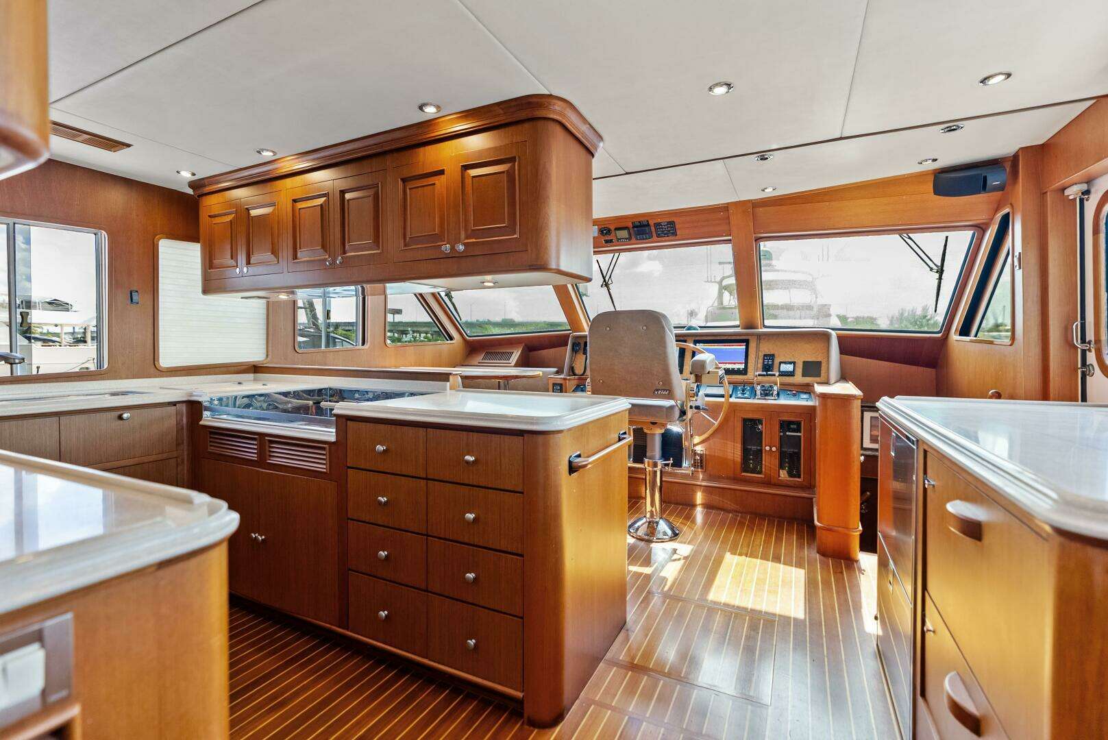 2005 Grand Banks 72 Aleutian RP - Image 95