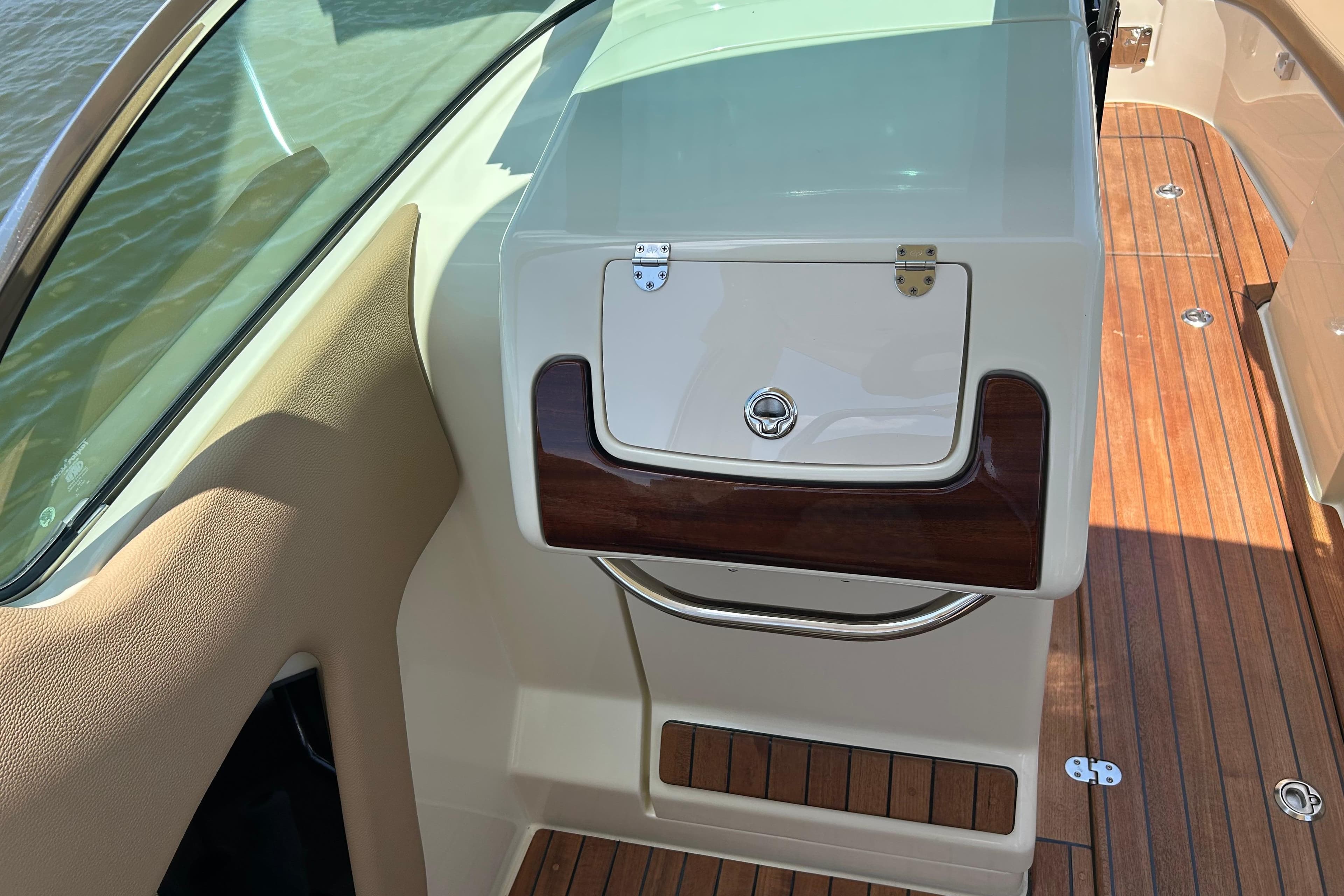 2022 Chris-Craft Launch 28 interior with wood accents and sleek design.