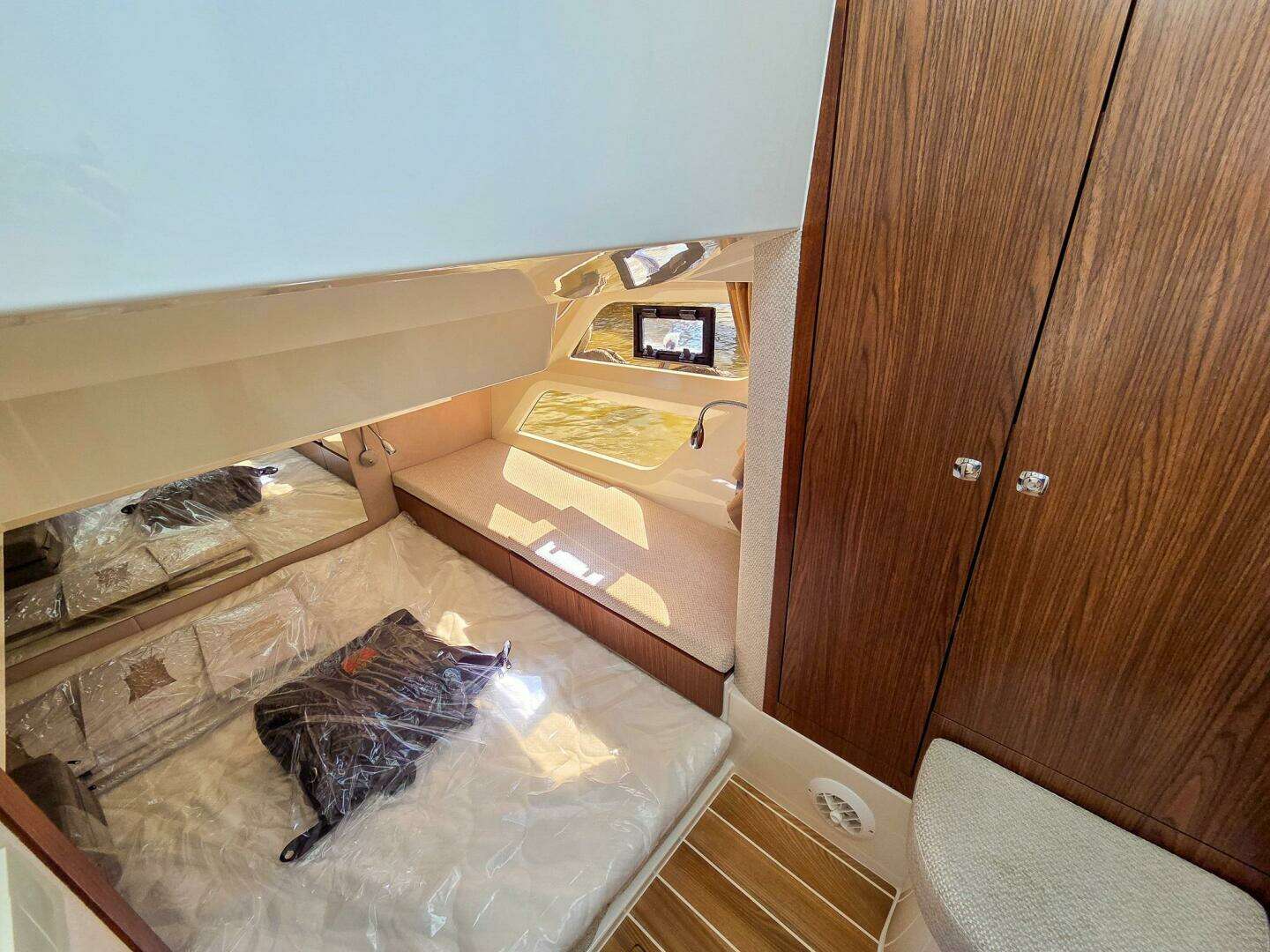 2026 Marex 330 Scandinavia - Image 41