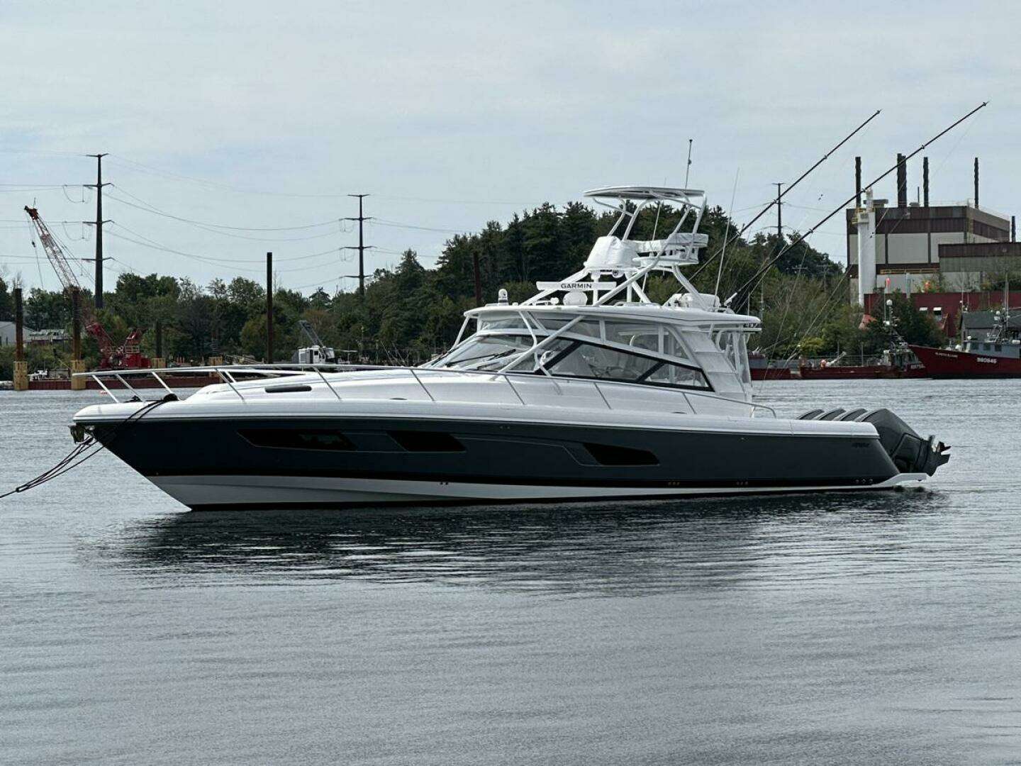 2023 Intrepid 477 Evolution - Image 3