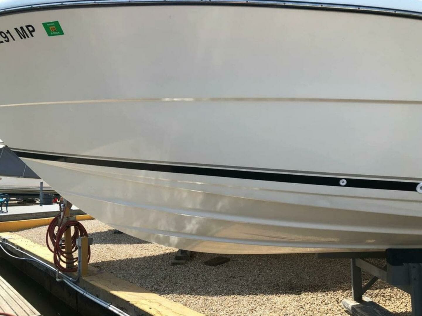 2004 Pursuit 3070 Offshore Express - Image 12