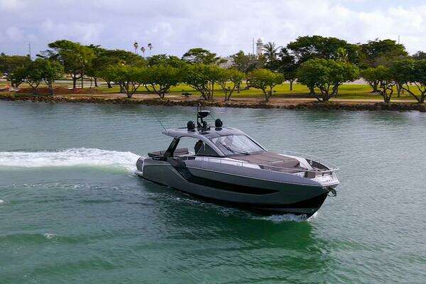 2022 Azimut Verve 47 - Image 1