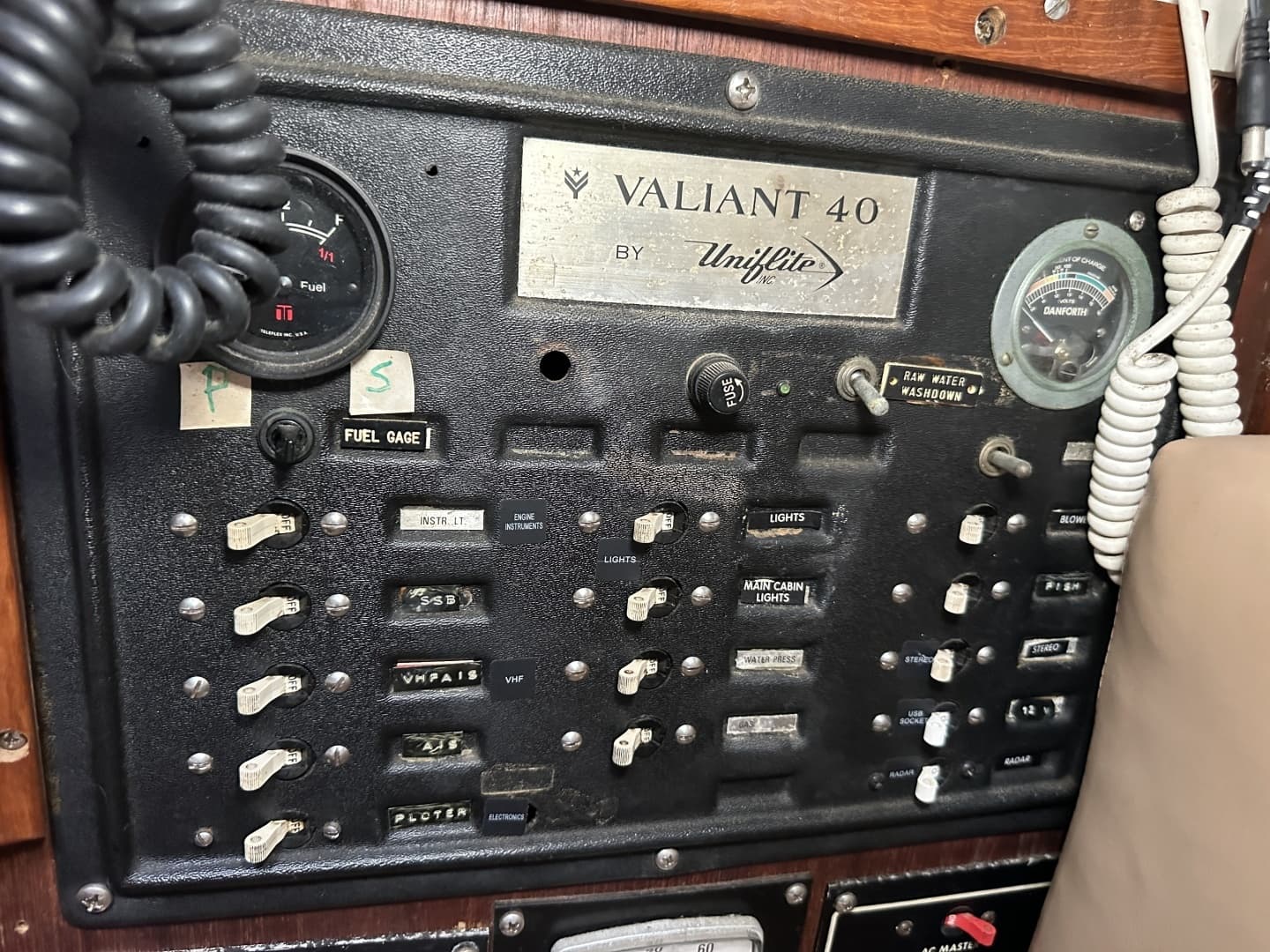 1976 Valiant Valiant 40 - Image 144