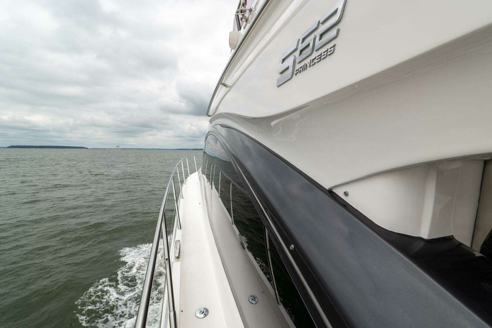 2021 Princess S62 - Image 21