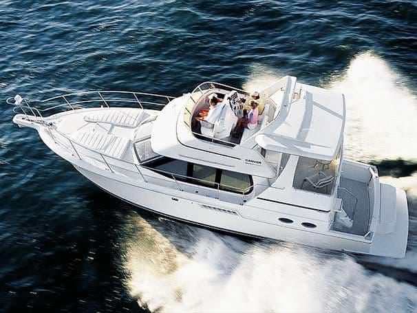 2000 Carver 404 Cockpit Motor Yacht