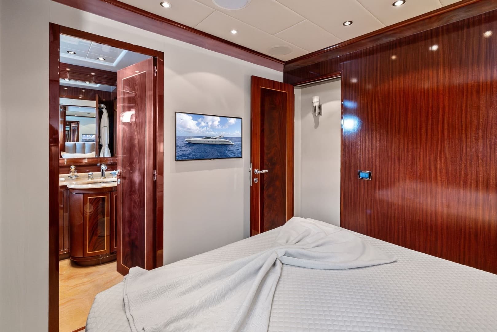 2005 Mangusta 130 - Image 73