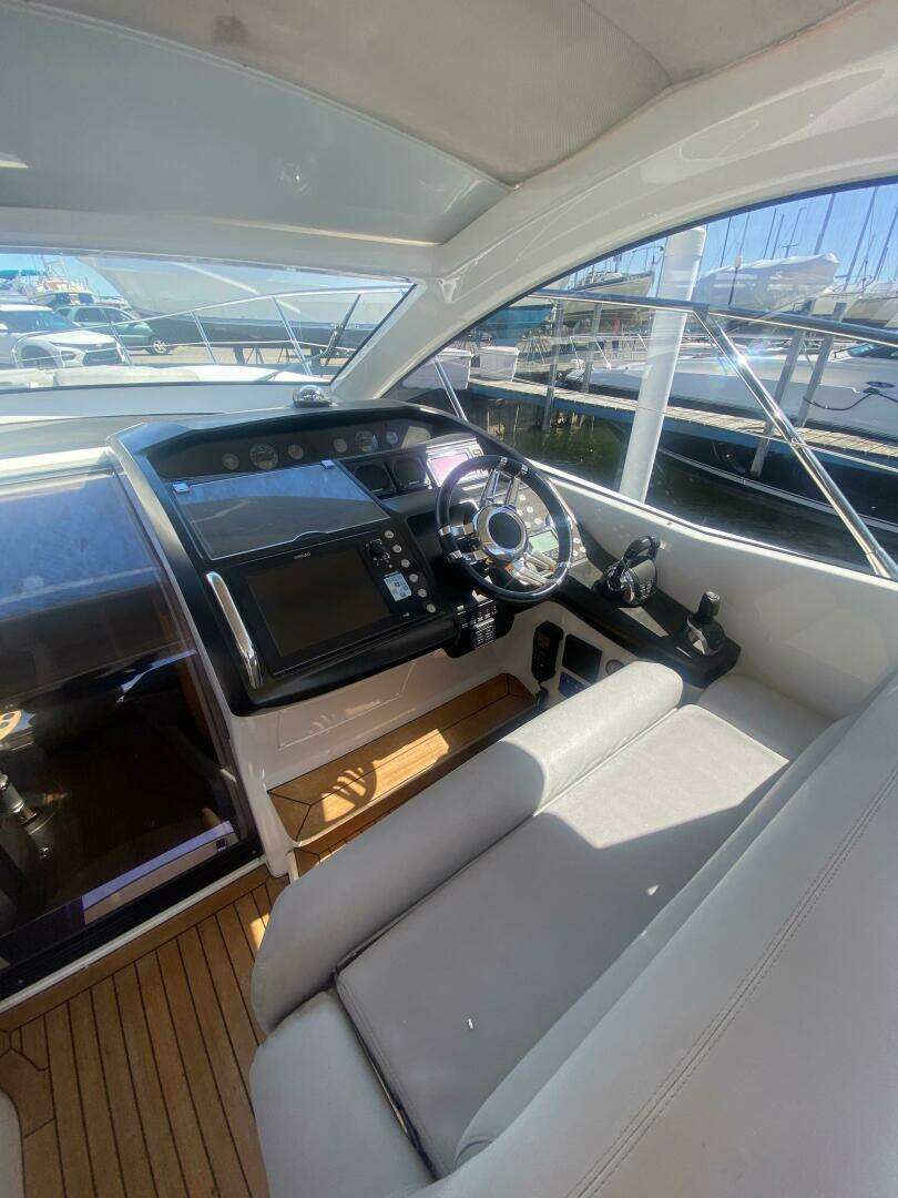 2013 Sunseeker 40 Portofino - Image 21