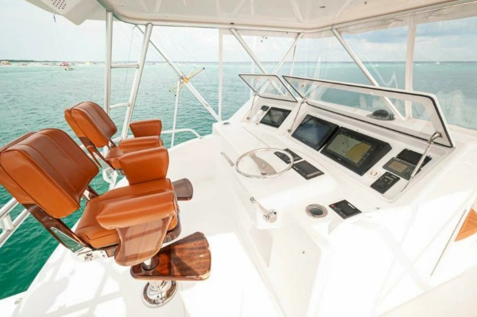 2006 Viking 45 Convertible - Image 2