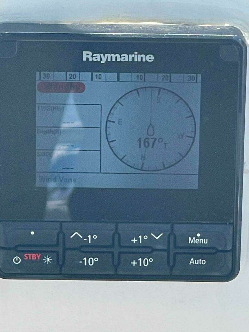 2000 Beneteau Oceanis 311 - Image 18