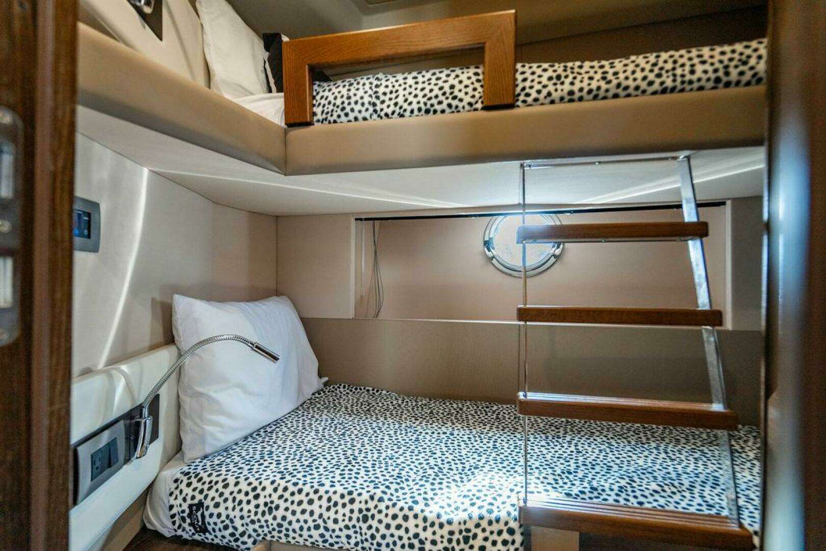 2015 Azimut Fly 50 - Image 91