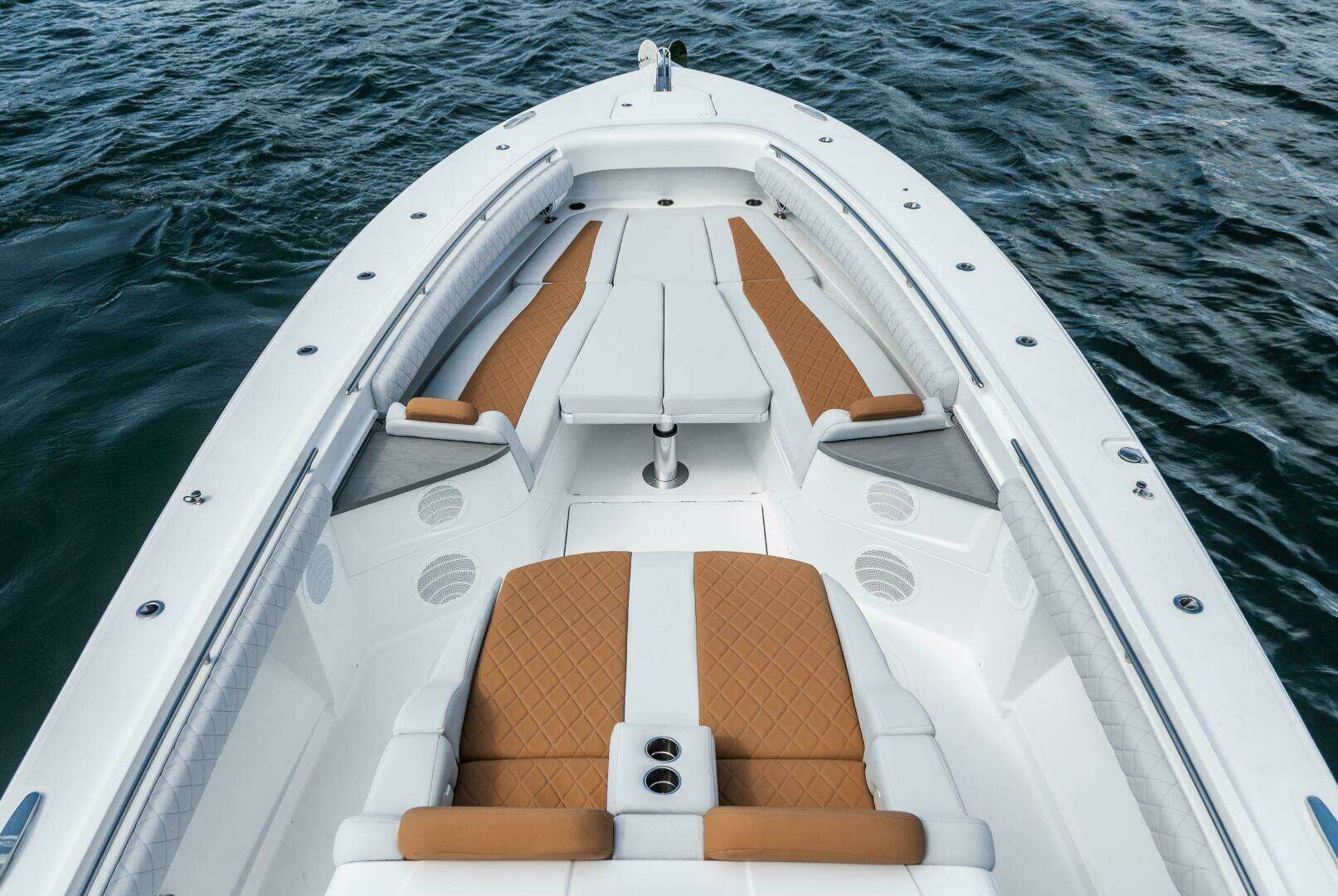 2021 HCB 53 Suenos - Image 14