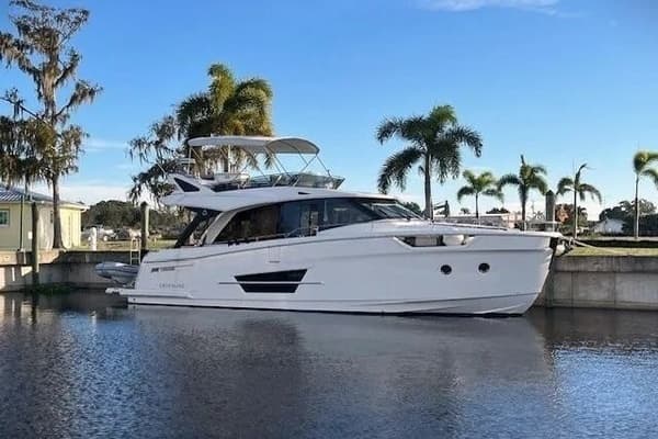 2022 Greenline 45 Fly - Image 1