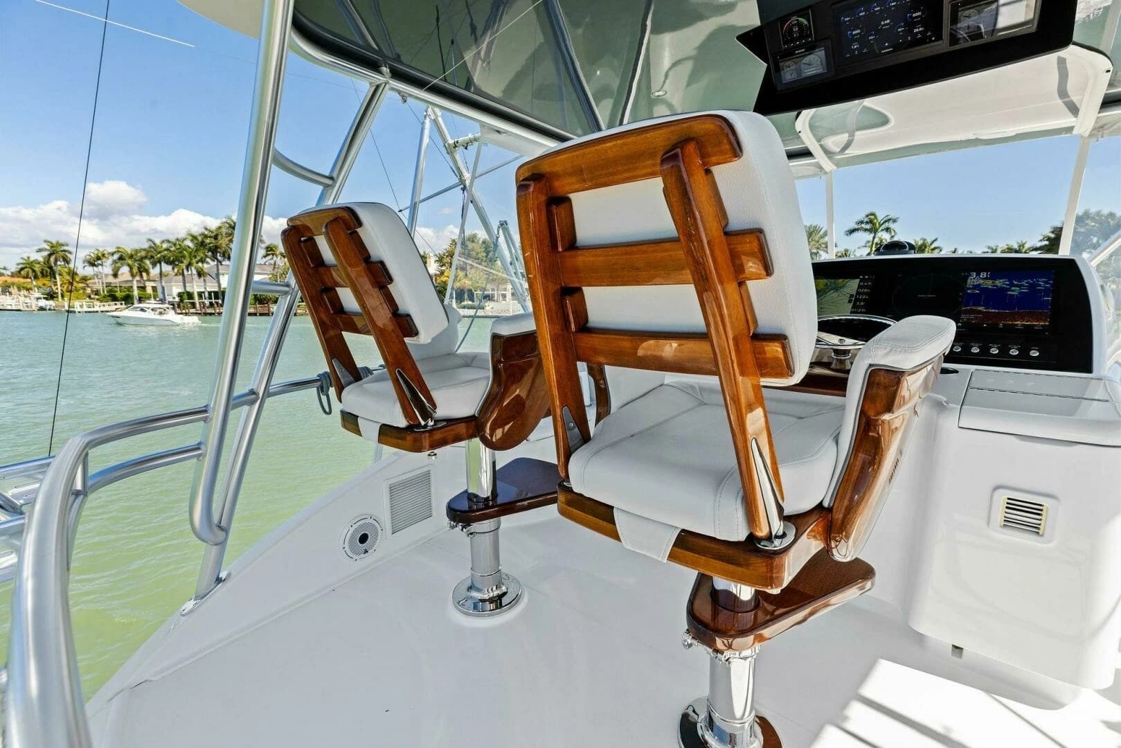 2023 Viking 54 Convertible - Image 38