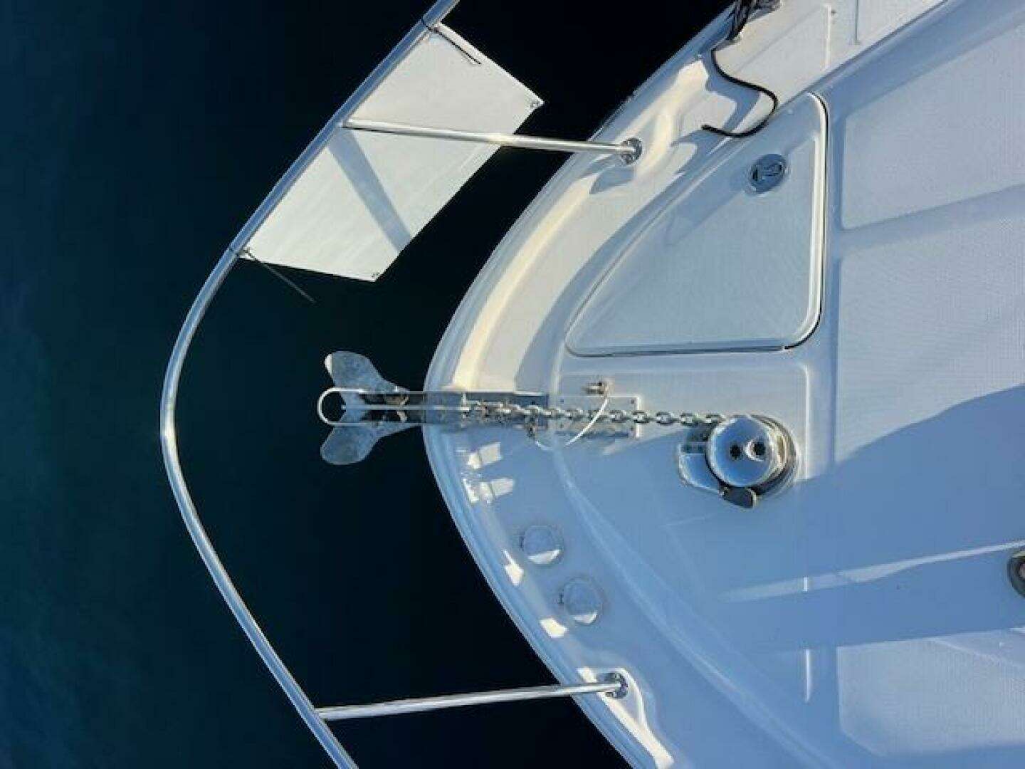 2005 Sea Ray 320 Sundancer - Image 6