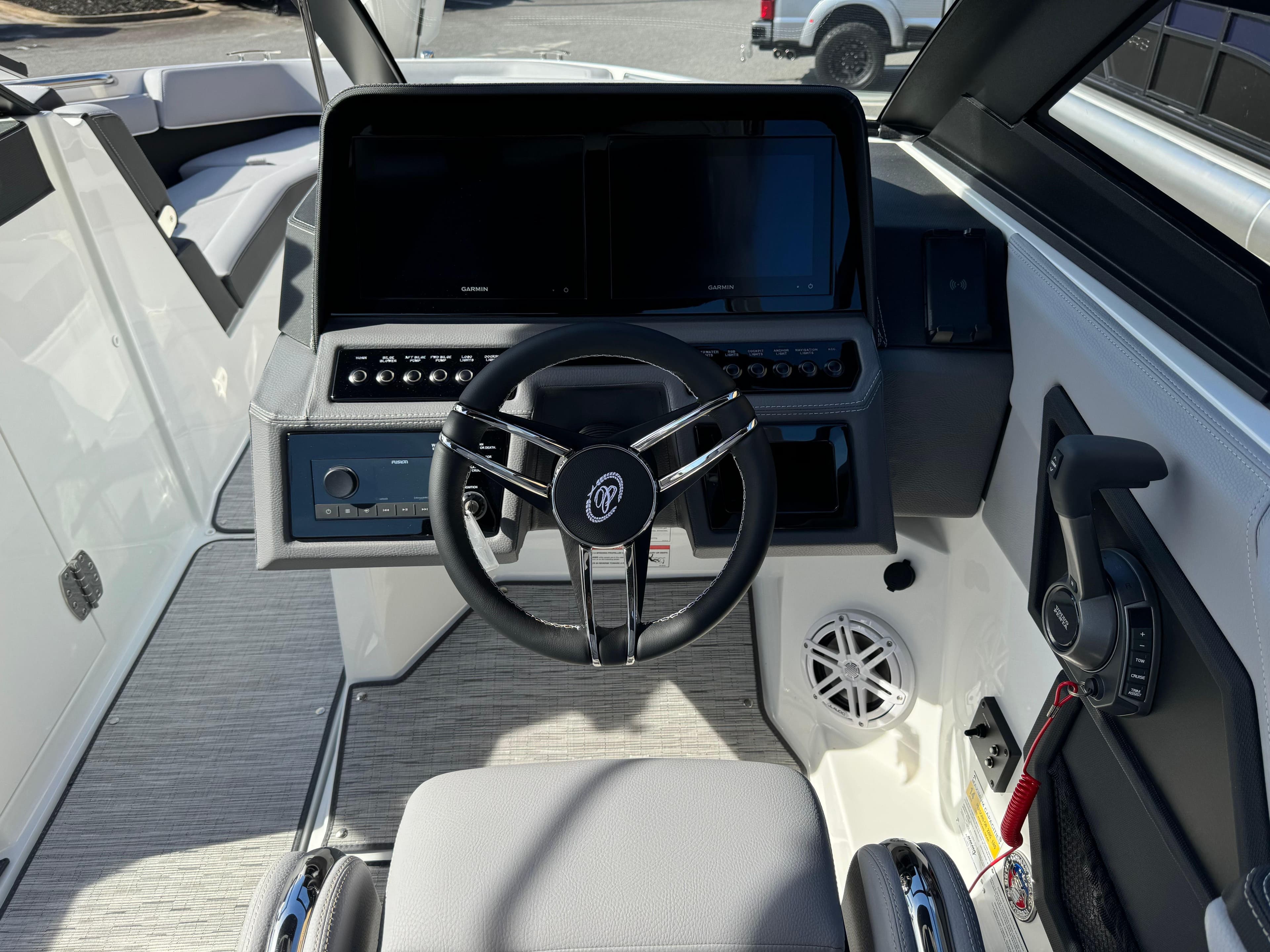2025 COBALT R6 SURF - Image 17
